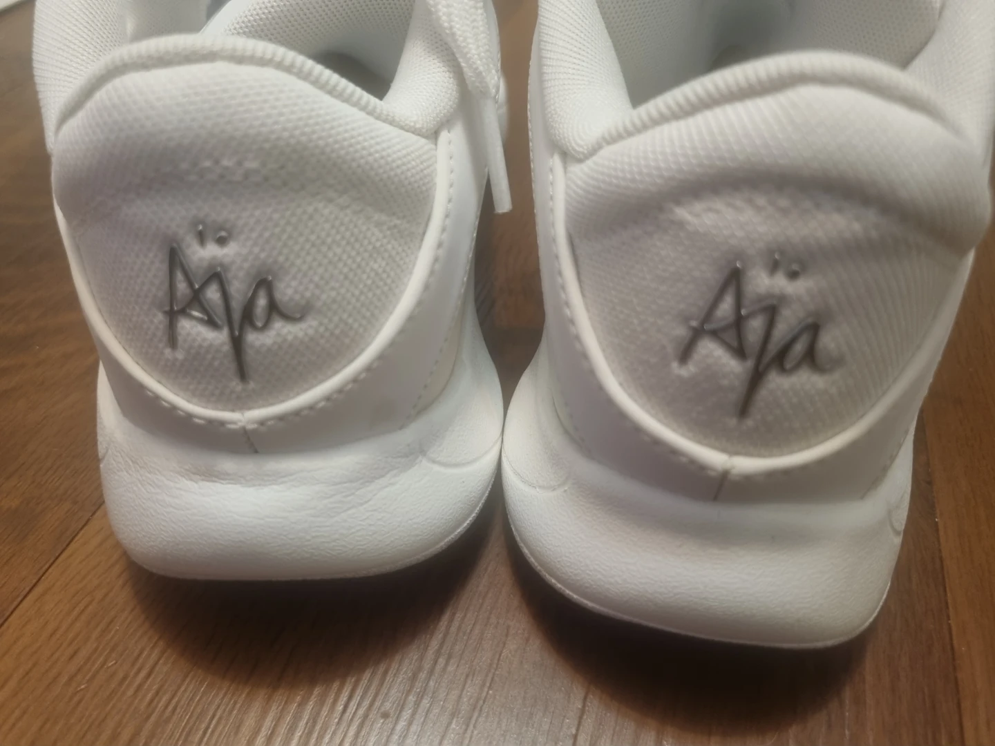 Nike A'one basket ball shoes for woman - photo 2