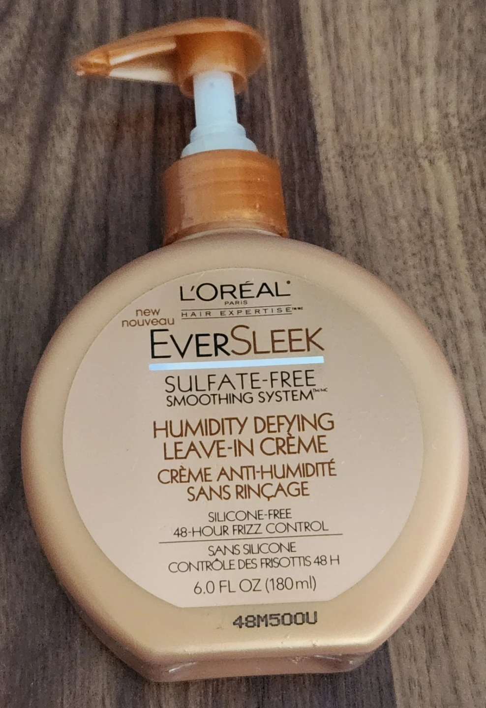 ⚽️ L'Oréal EverSleek Humidity Defying Leave-In Crème