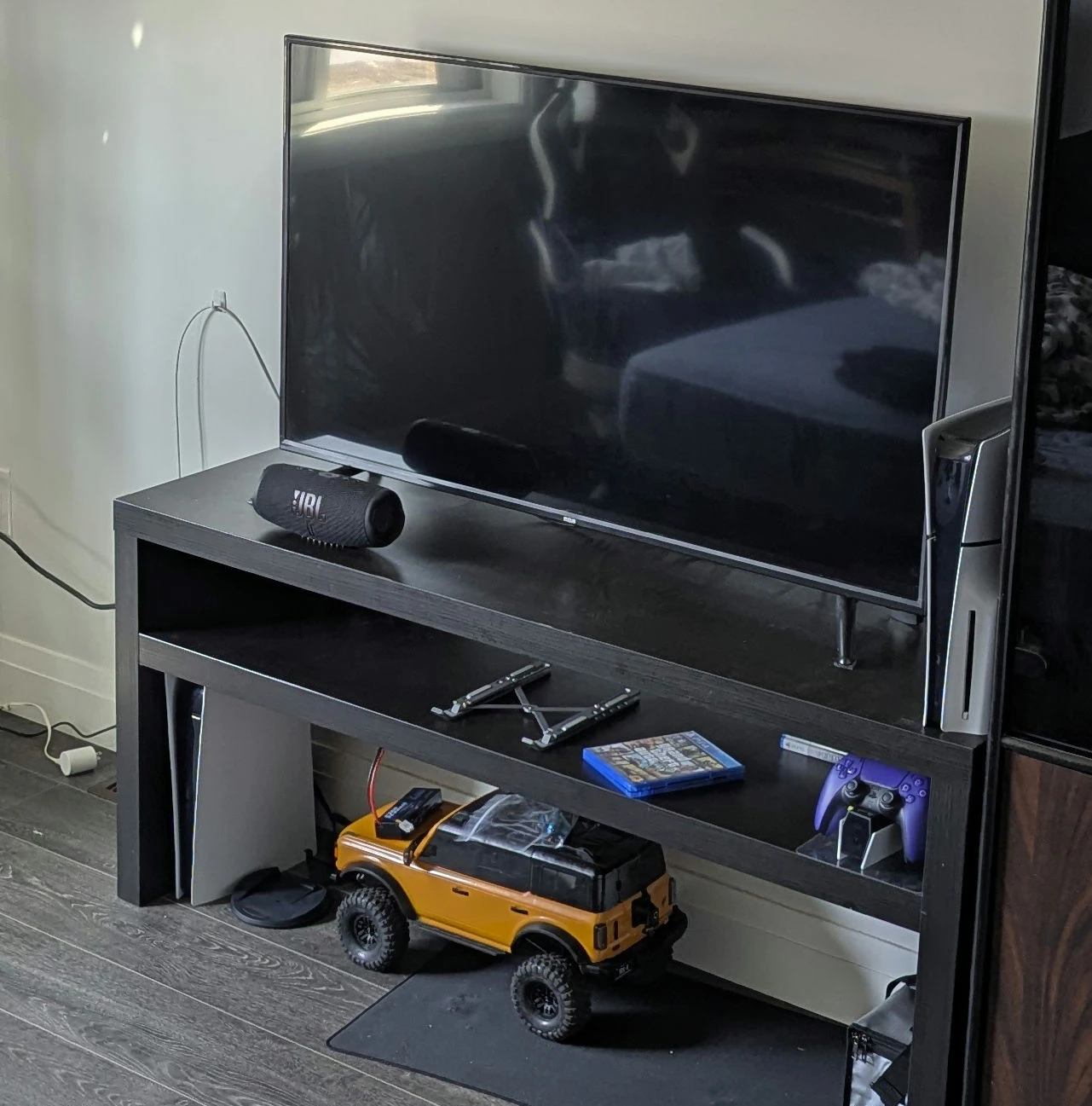 RCA 49 inch TV in good condition