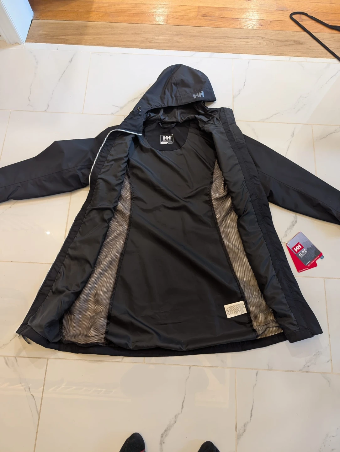 Helly Hansen Black Parka Jacket - women's large - photo 3