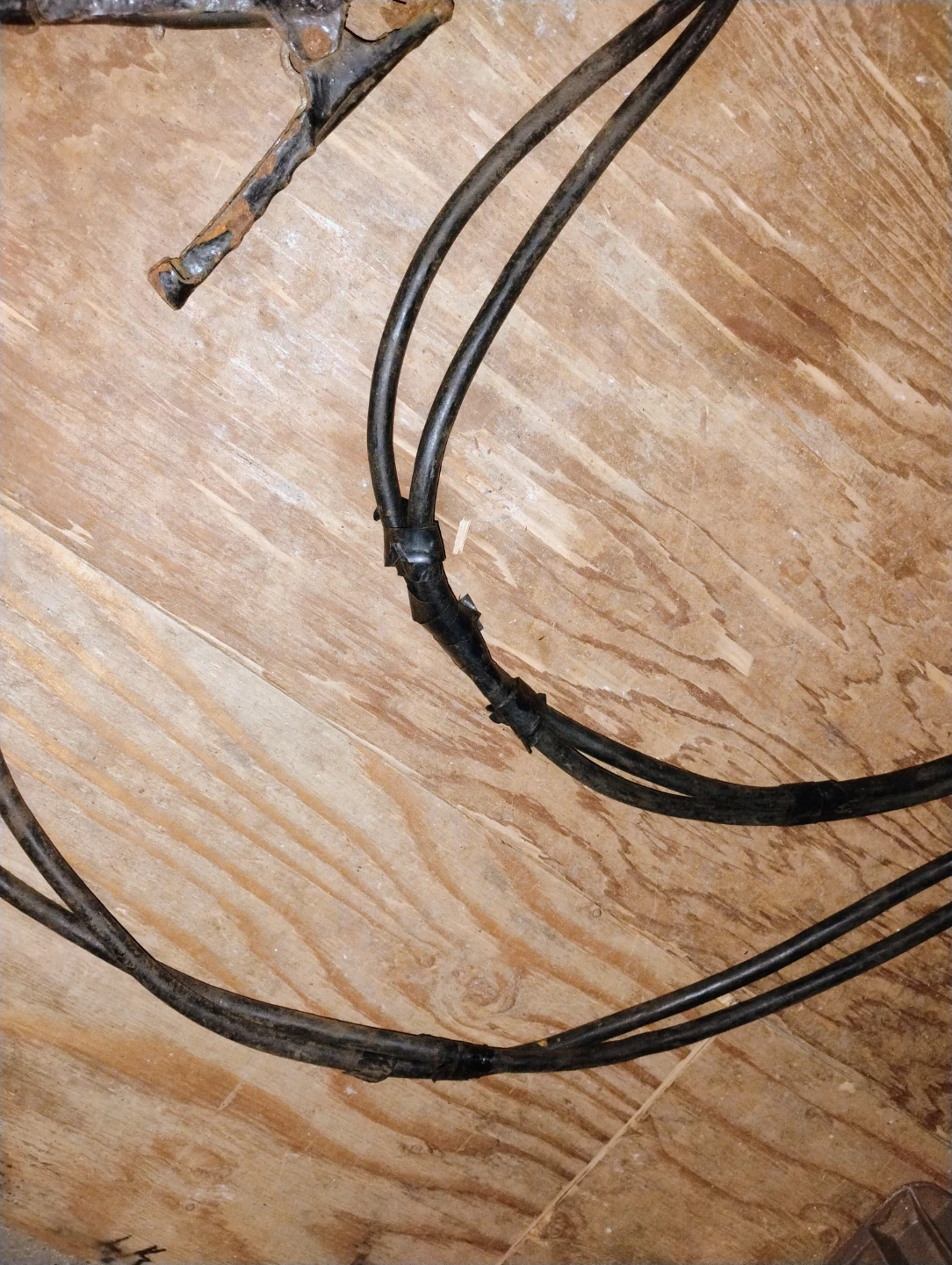 Heavy Duty Booster Cables - photo 4