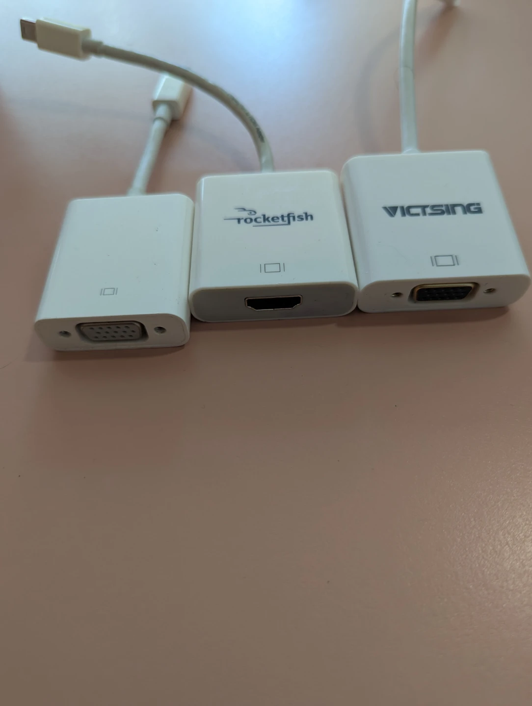 Macbook pro Bundle includes Rocketfish USB-C to HDMI - photo 2