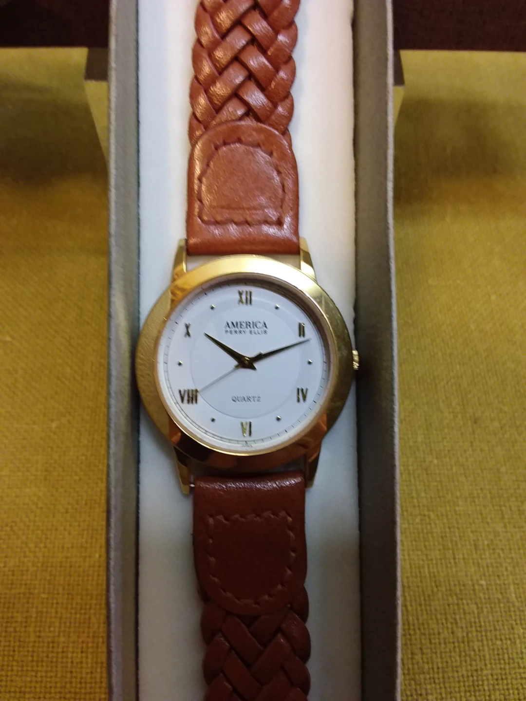 ⌚ ➡️ Perry Ellis Men's Quartz Watch ⌚