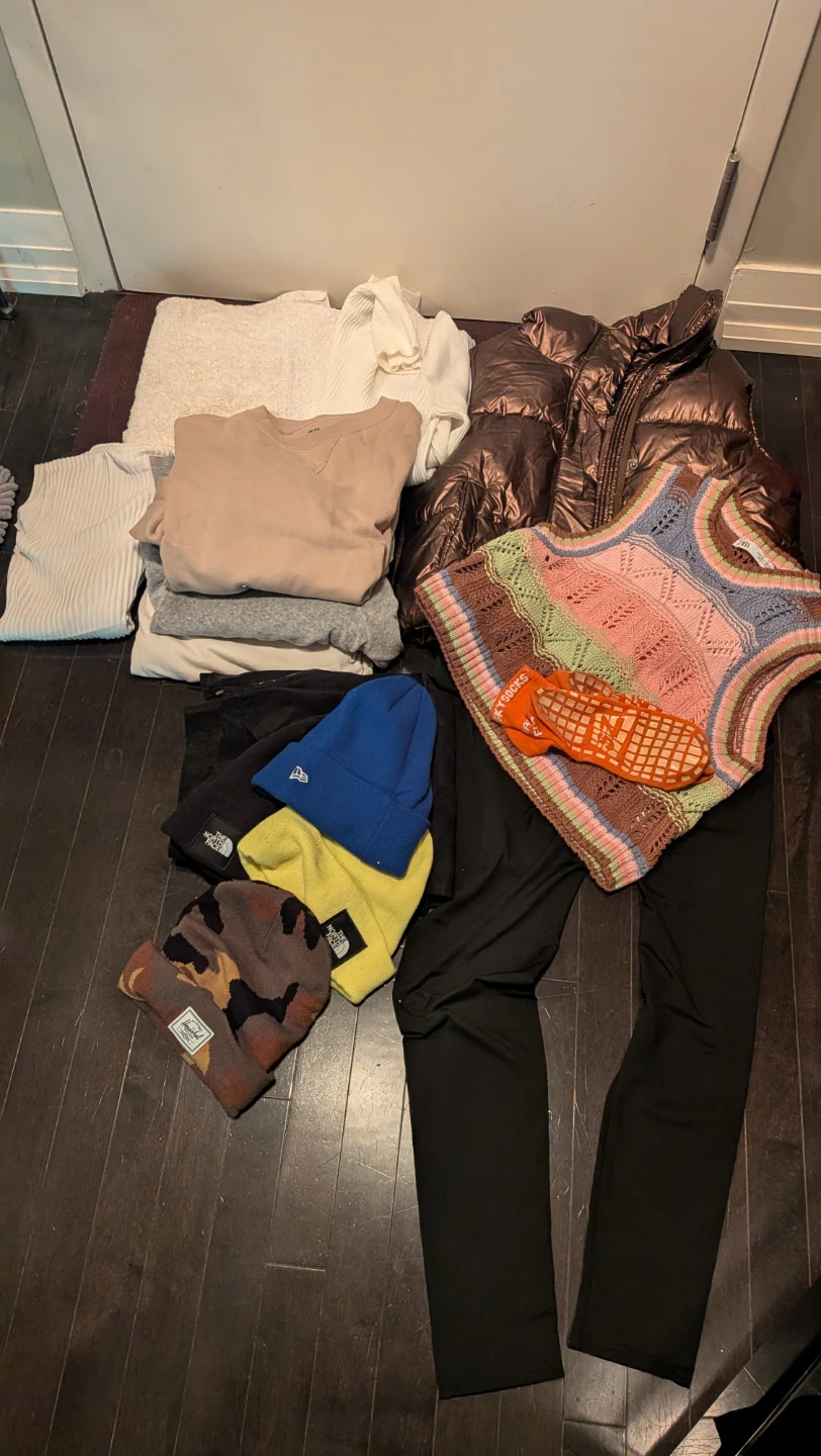 FREE Bundle of Clothing, M-L