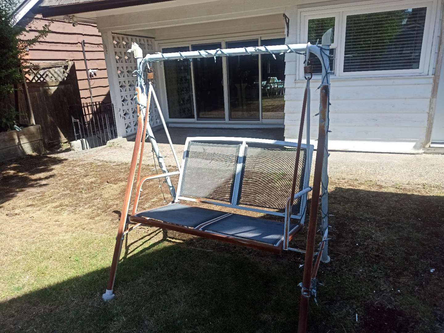 Swing and Pool - photo 2