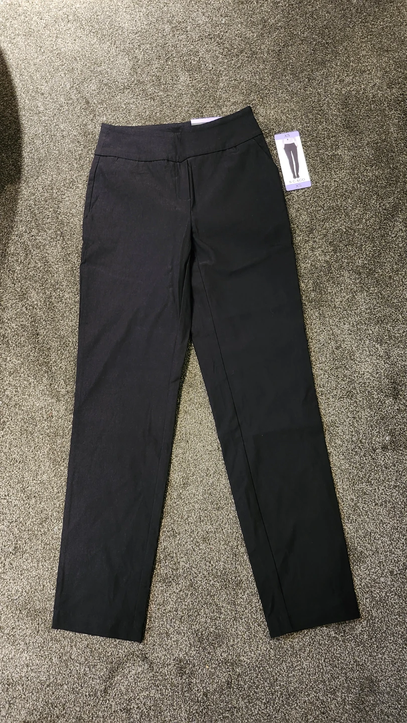 S.C.&.CO. Women's Slim Leg Pants