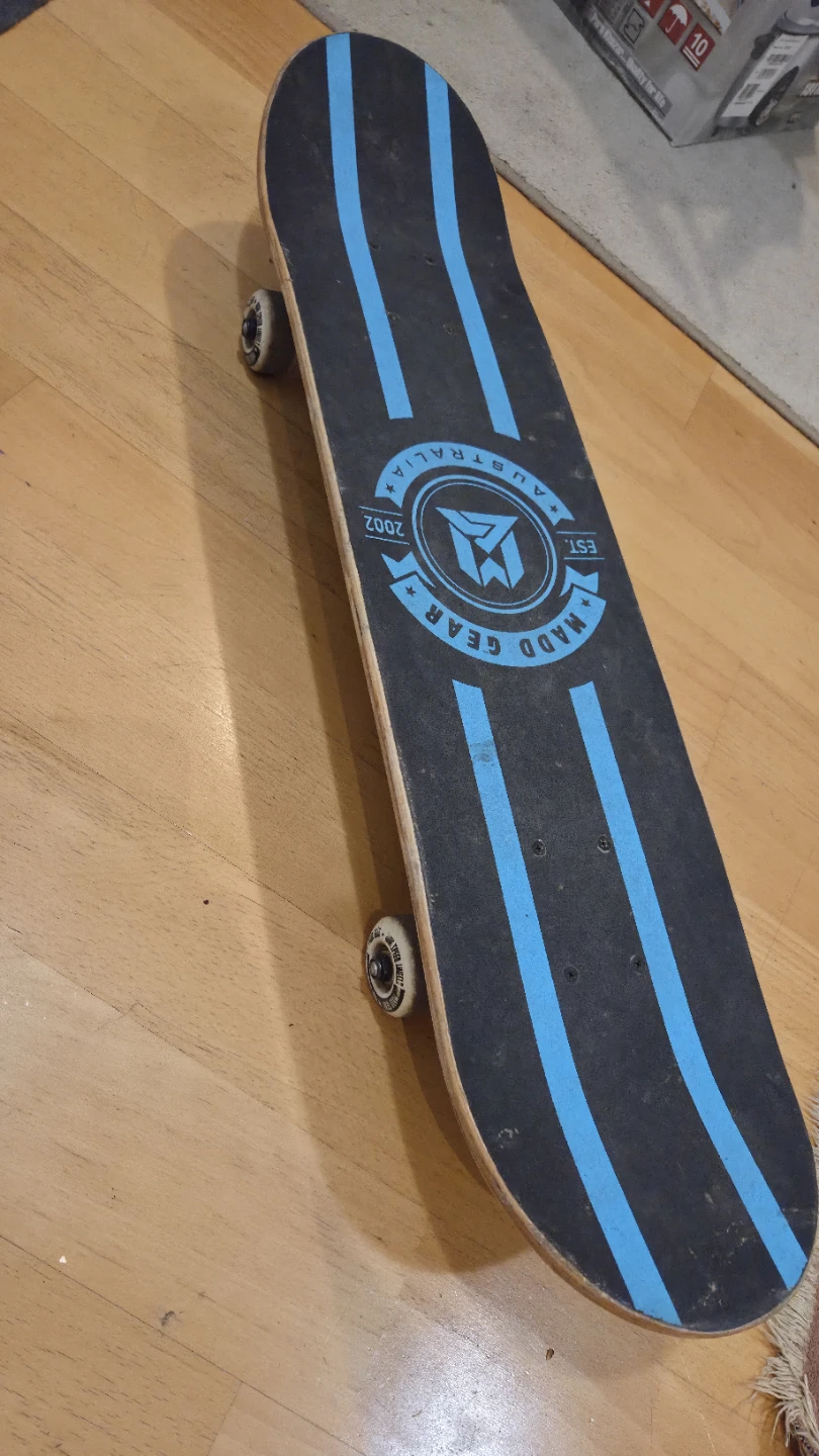 Skateboard