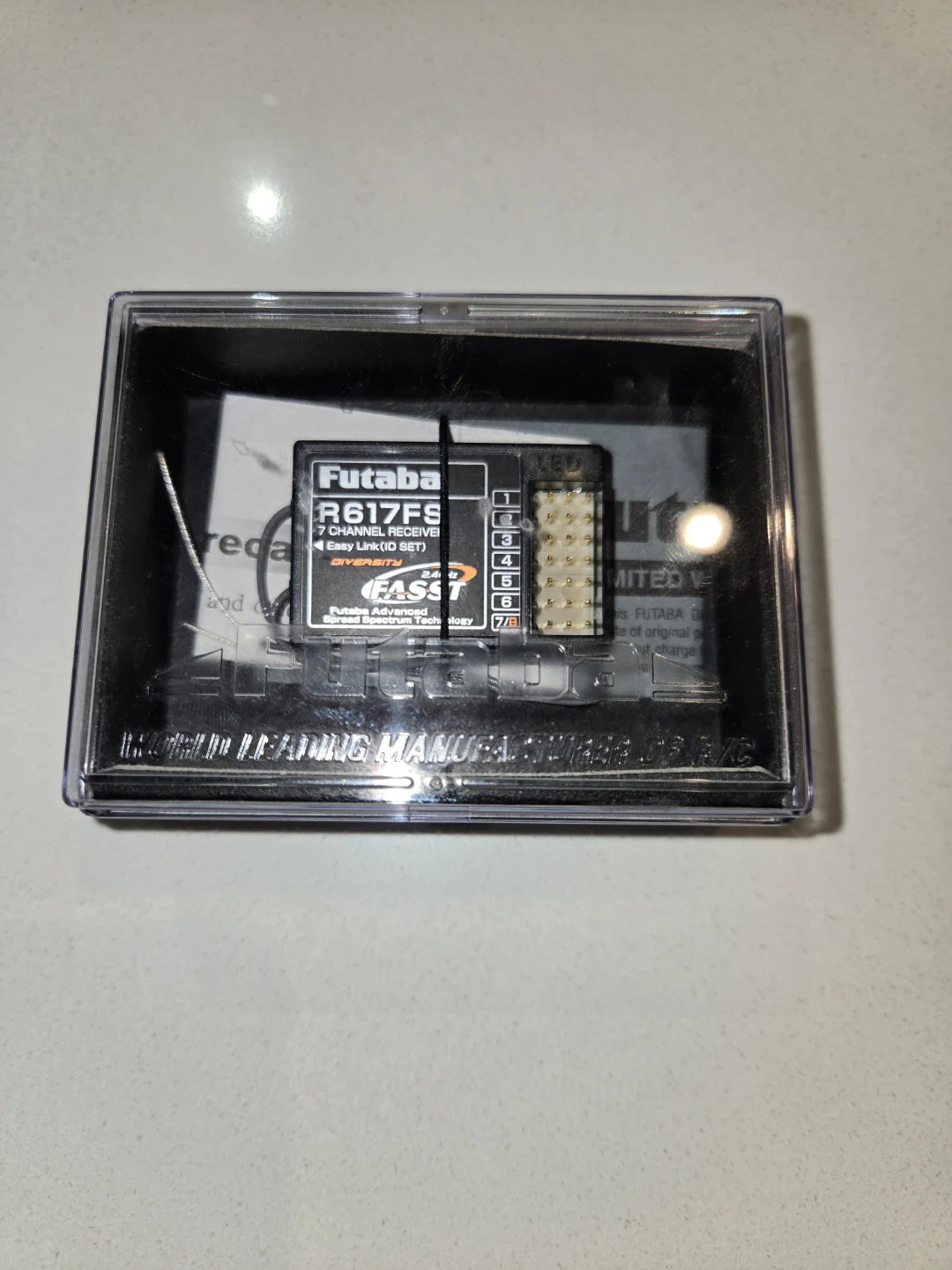 Futaba R617FS 2.4GHz FASST 7-Channel Receiver - photo 2