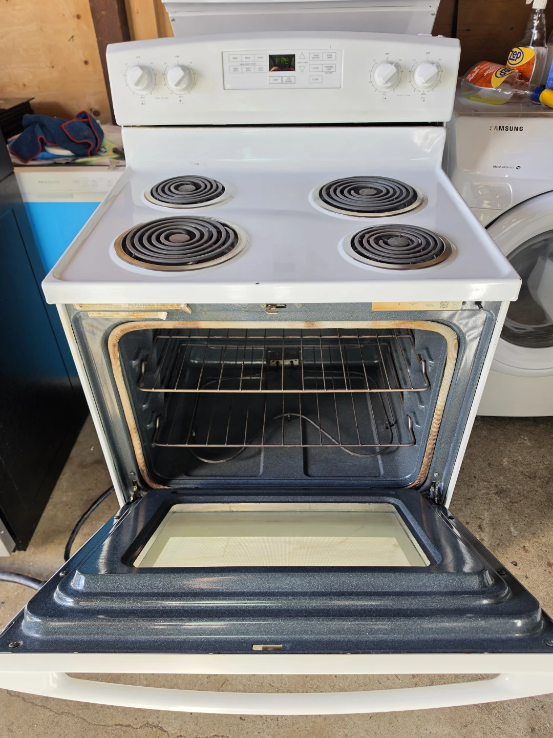 ​White Electric Stove 30" - Delivery Available 🚚 - photo 4