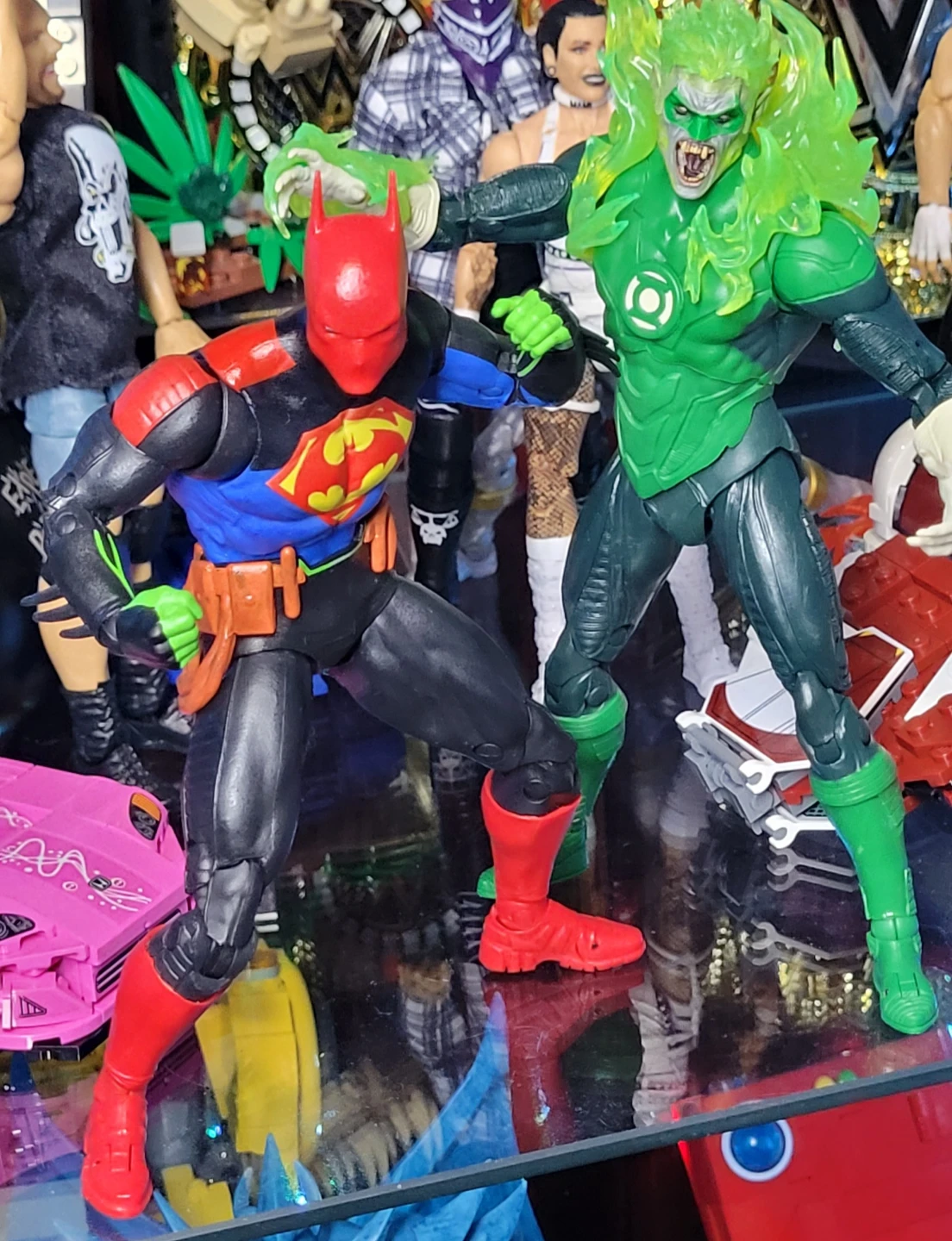 Mcfarlane toys superbat and green lantern