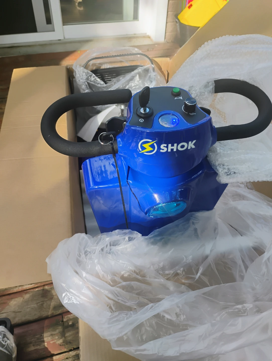 SHOK 4-Wheel Mobility Scooter - photo 3