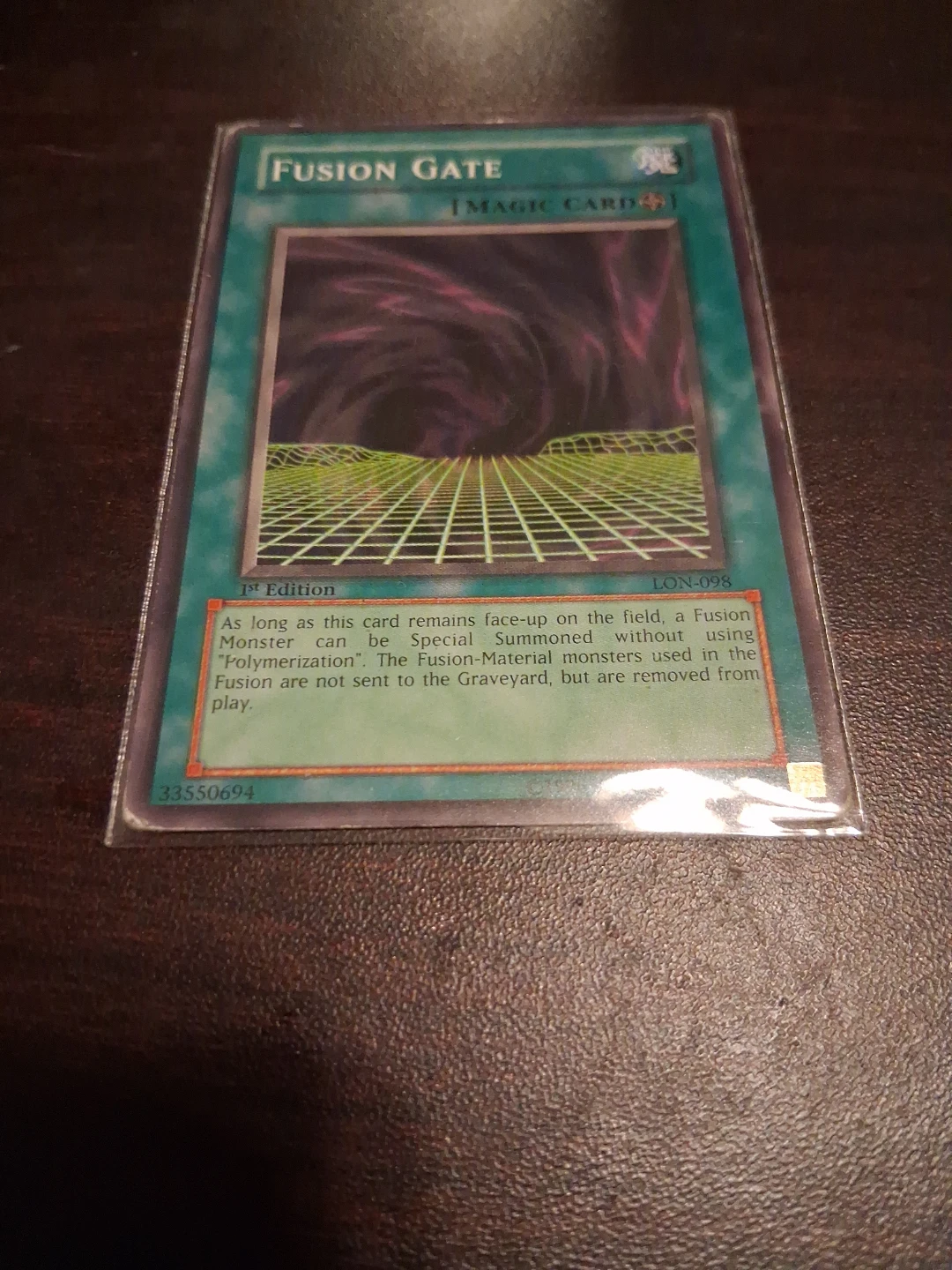 Yu-Gi-Oh! Fusion Gate 1st Edition Magic Card - photo 3