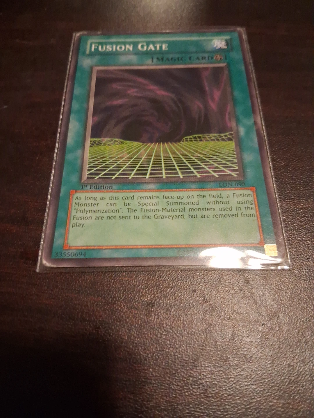 Yu-Gi-Oh! Fusion Gate 1st Edition Magic Card - photo 4
