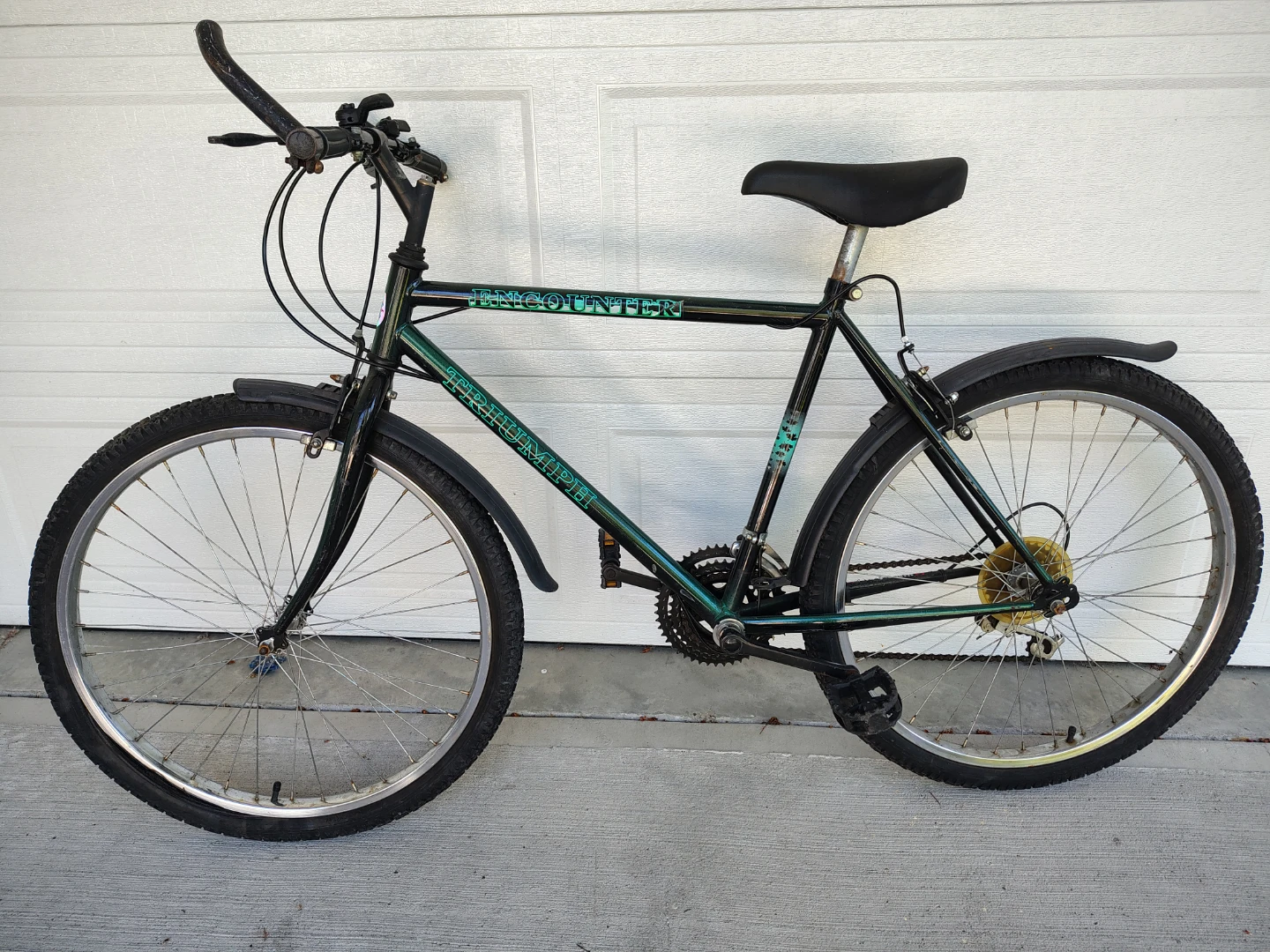 Triumph Encounter Mountain Bike – Bicycle. - photo 2