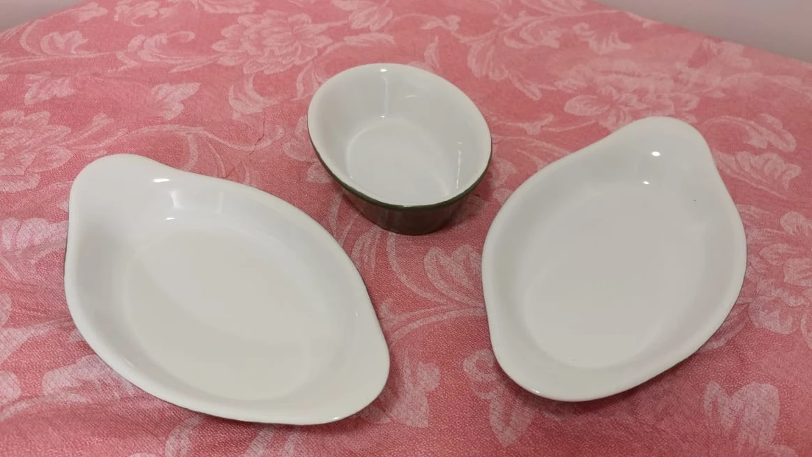 Serving Dishes and Leaf Dish - photo 5