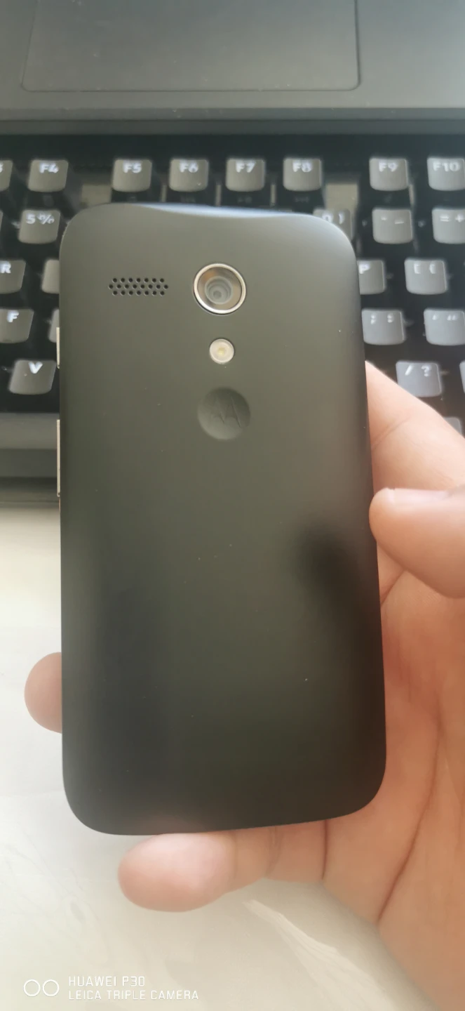 3G Motorola Moto E Smartphone