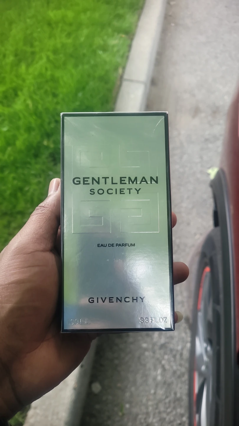 Givenchy Gentleman Society Eau de Parfum 3.3 fl oz