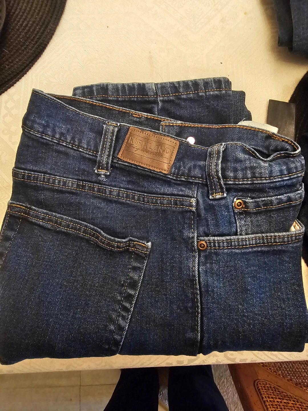 Kirkland/urban star mens size 36 jeans - photo 3