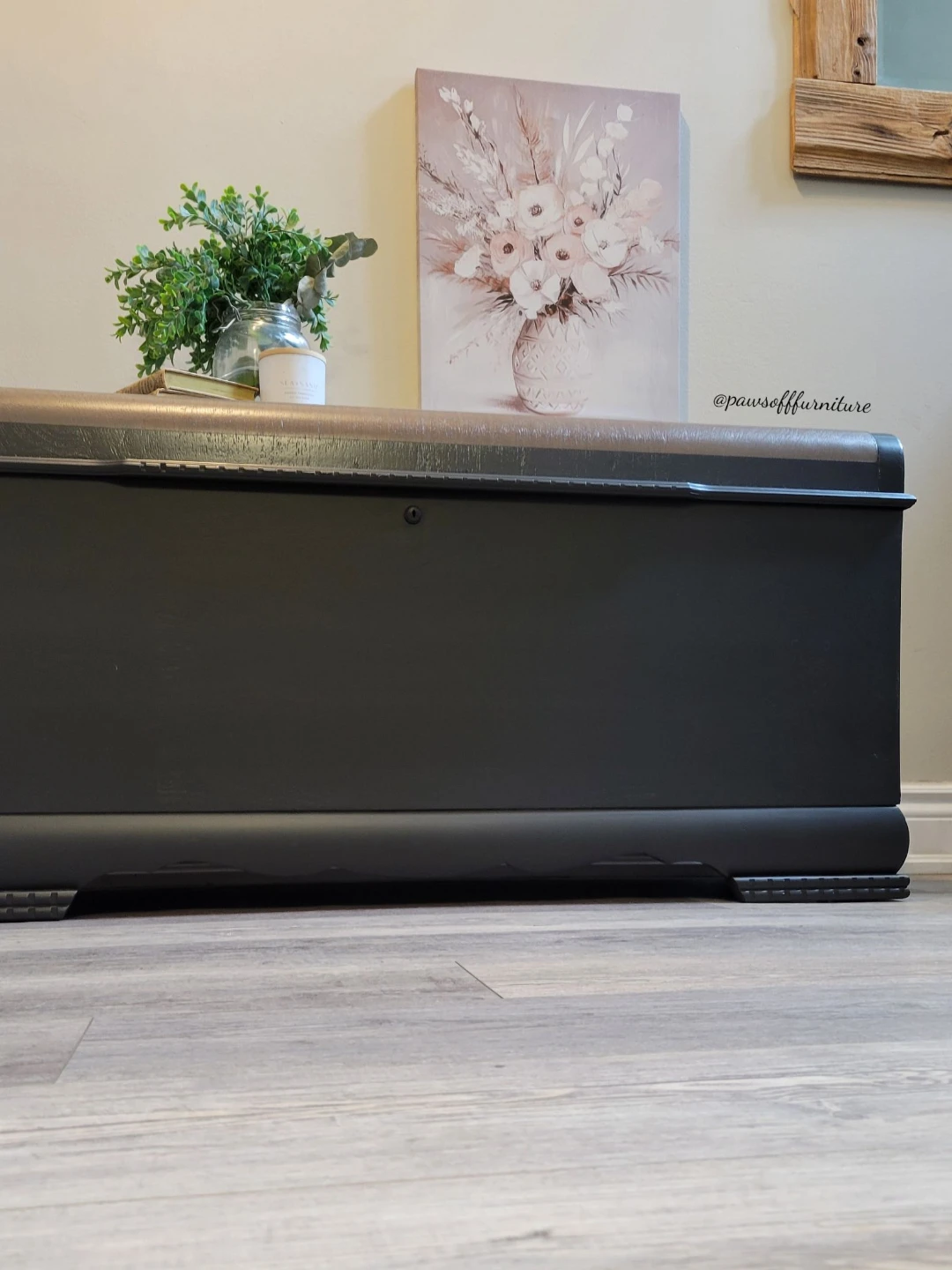 Vintage Cedar Chest Storage Trunk - photo 3