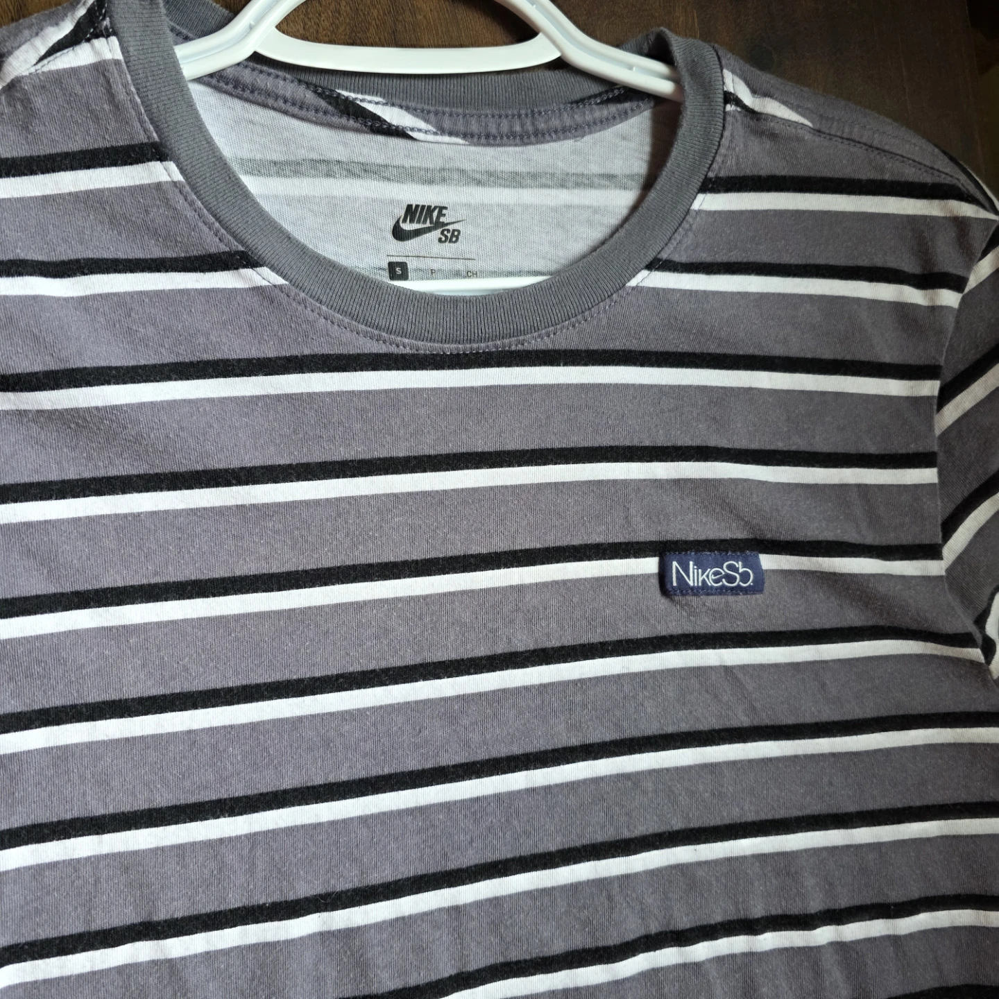 Nike SB Striped T-Shirt - photo 2