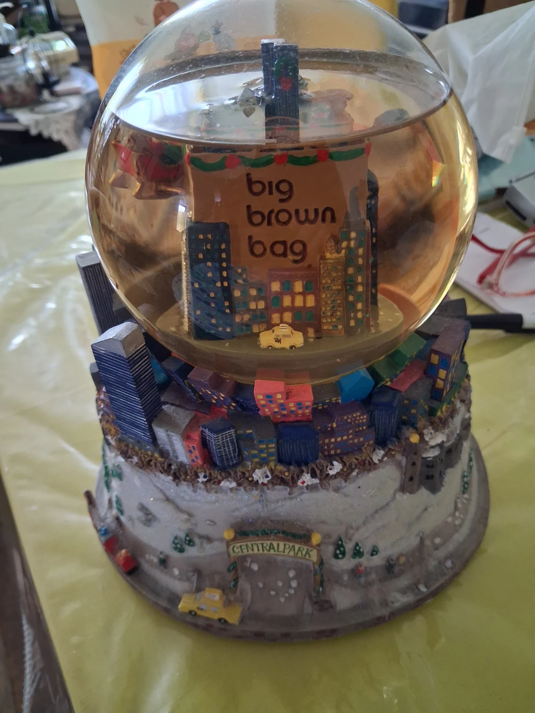 Big Brown Bag Musical Snow Globe - photo 2