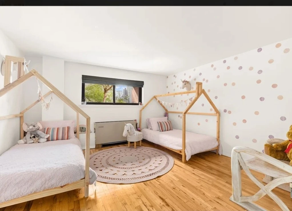 Wooden House Bed