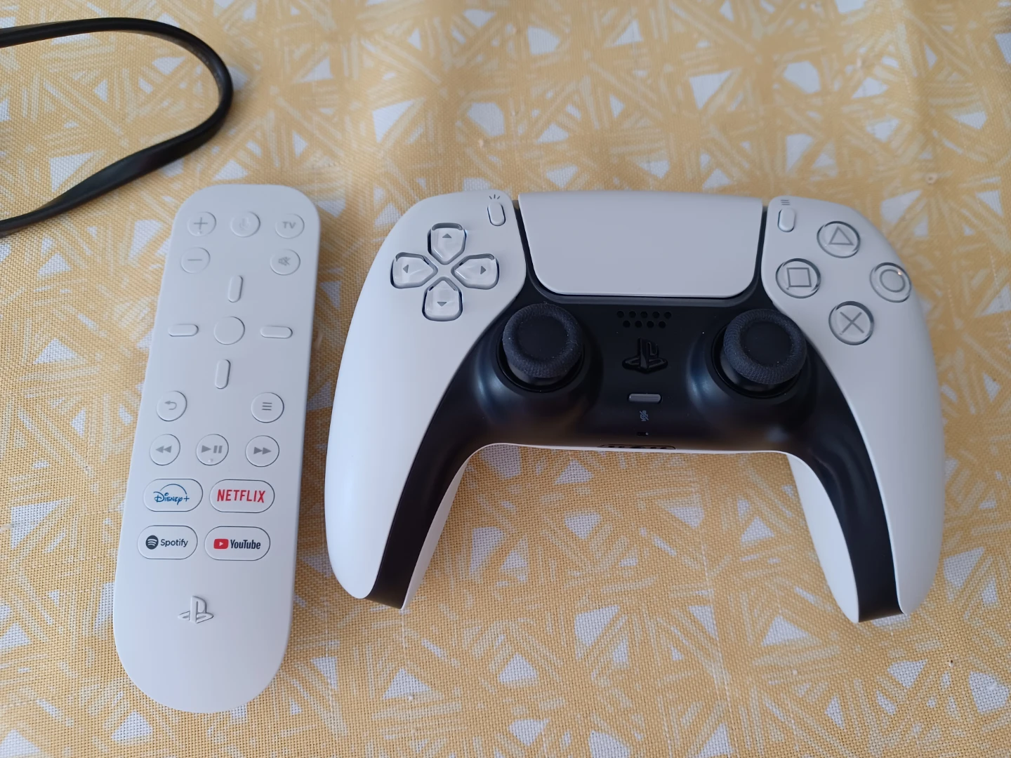 Playstation 5 console - photo 3