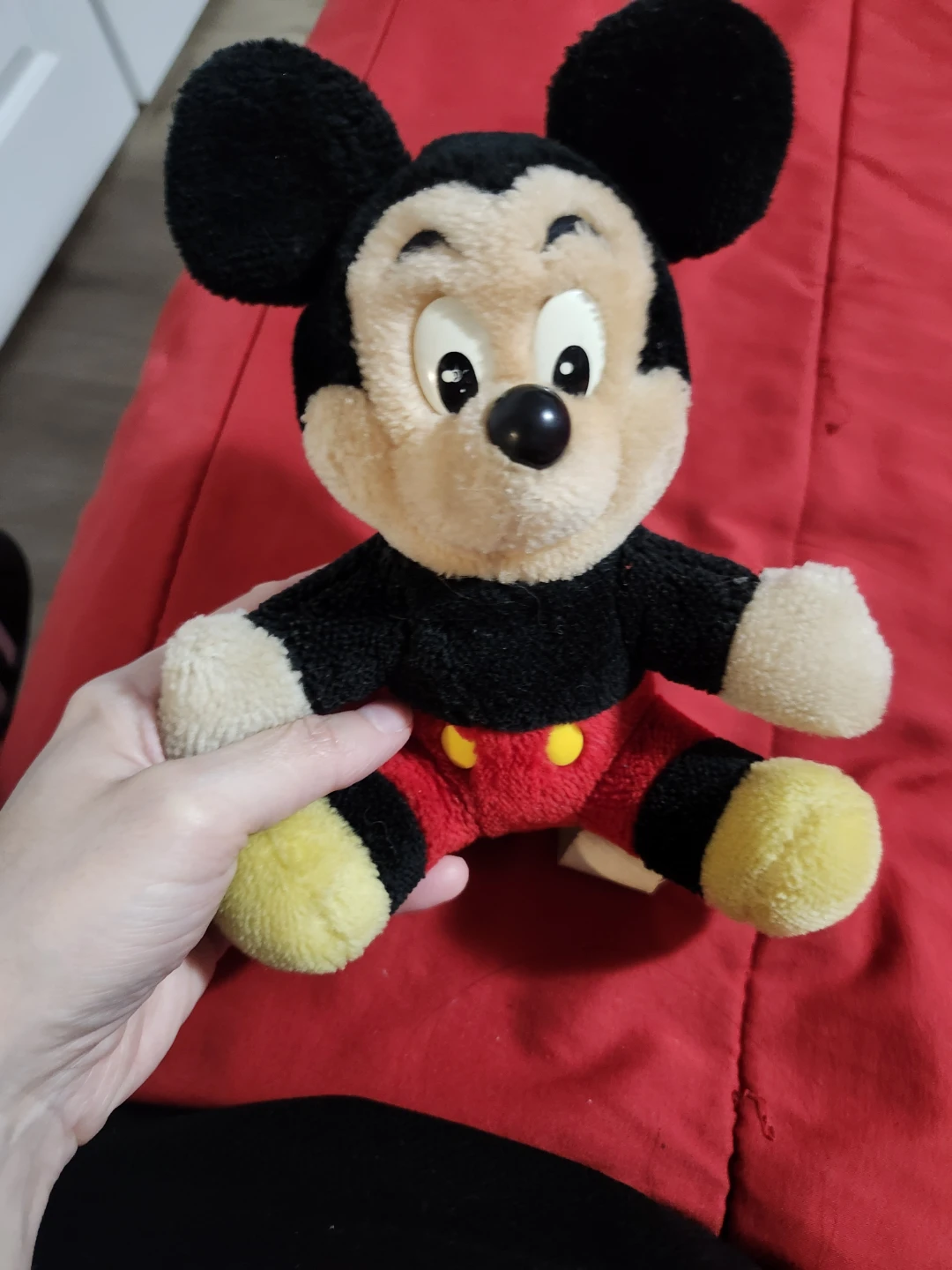 $5 vintage Mickey mouse 4"