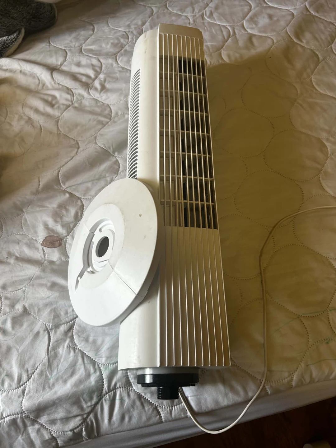 Mainstays 28-Inch Tower Fan - photo 2