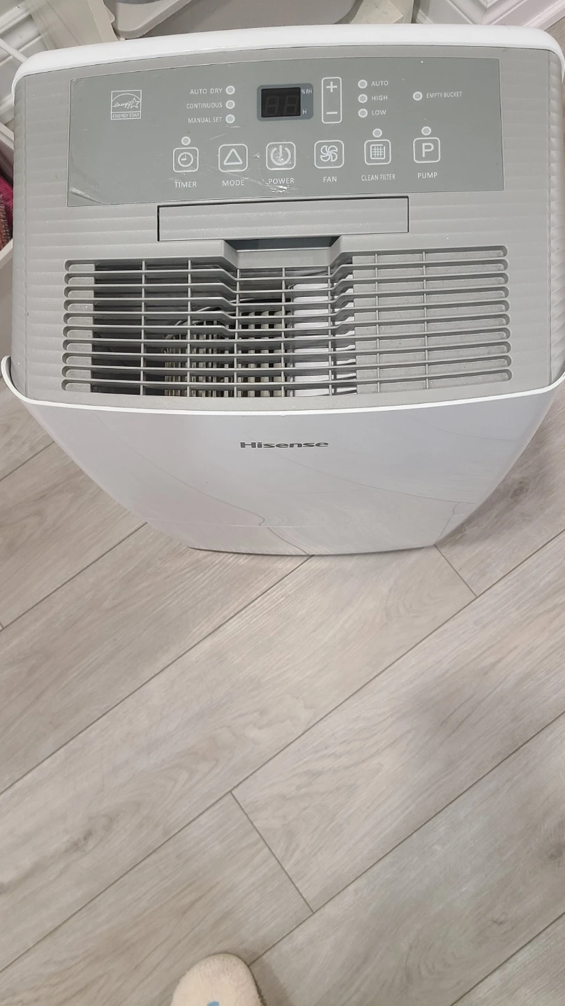 Hisense 50-Pint Dehumidifier with Built-In Pump - photo 2