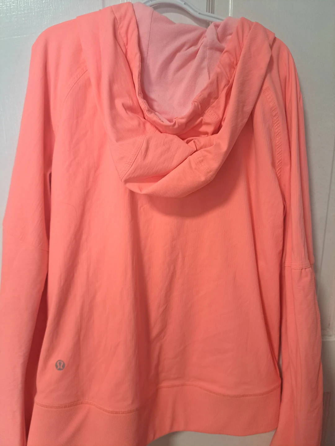 Lululemon Hooded Jacket - photo 2
