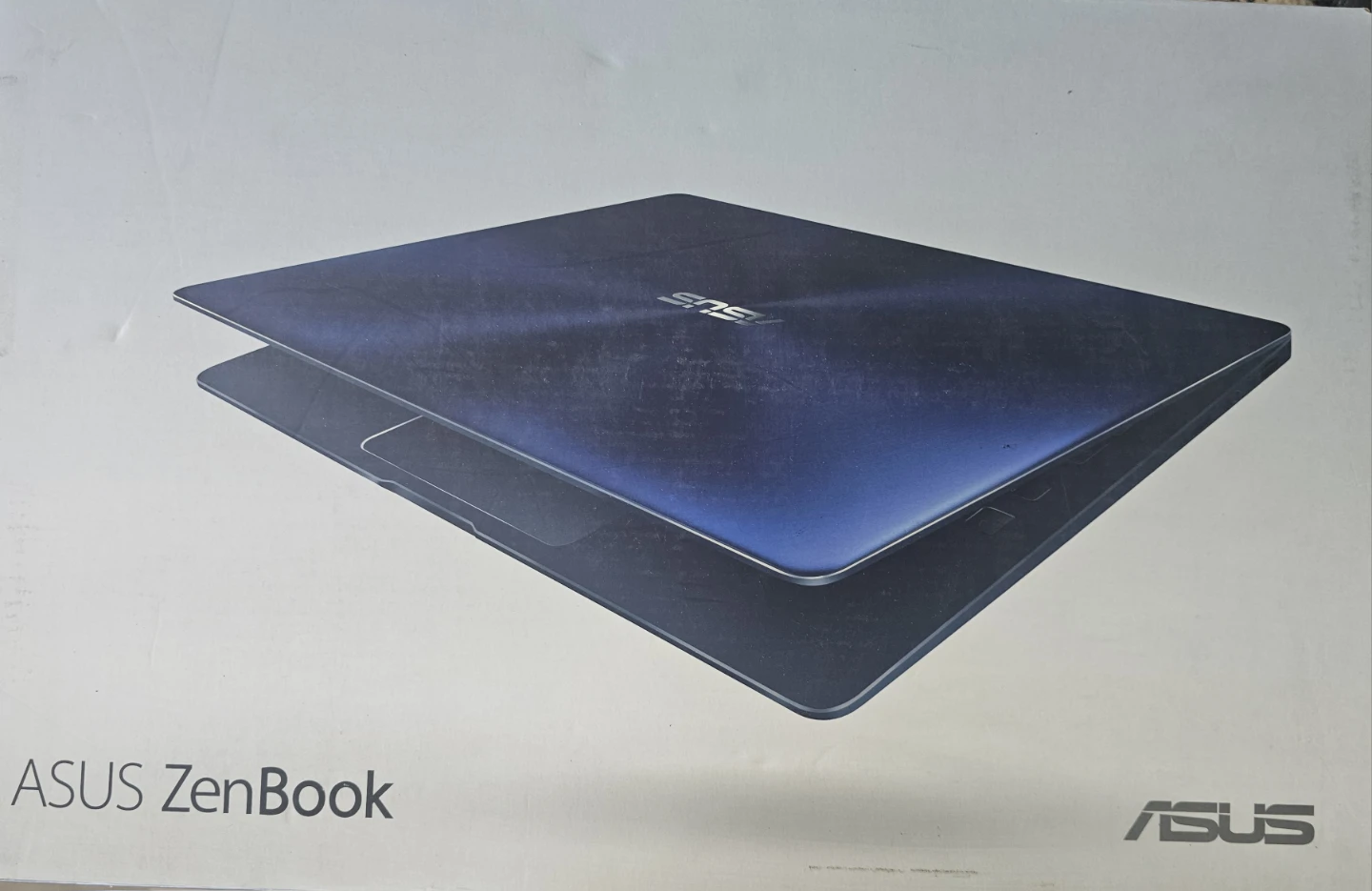 ASUS ZenBook Laptop - photo 2