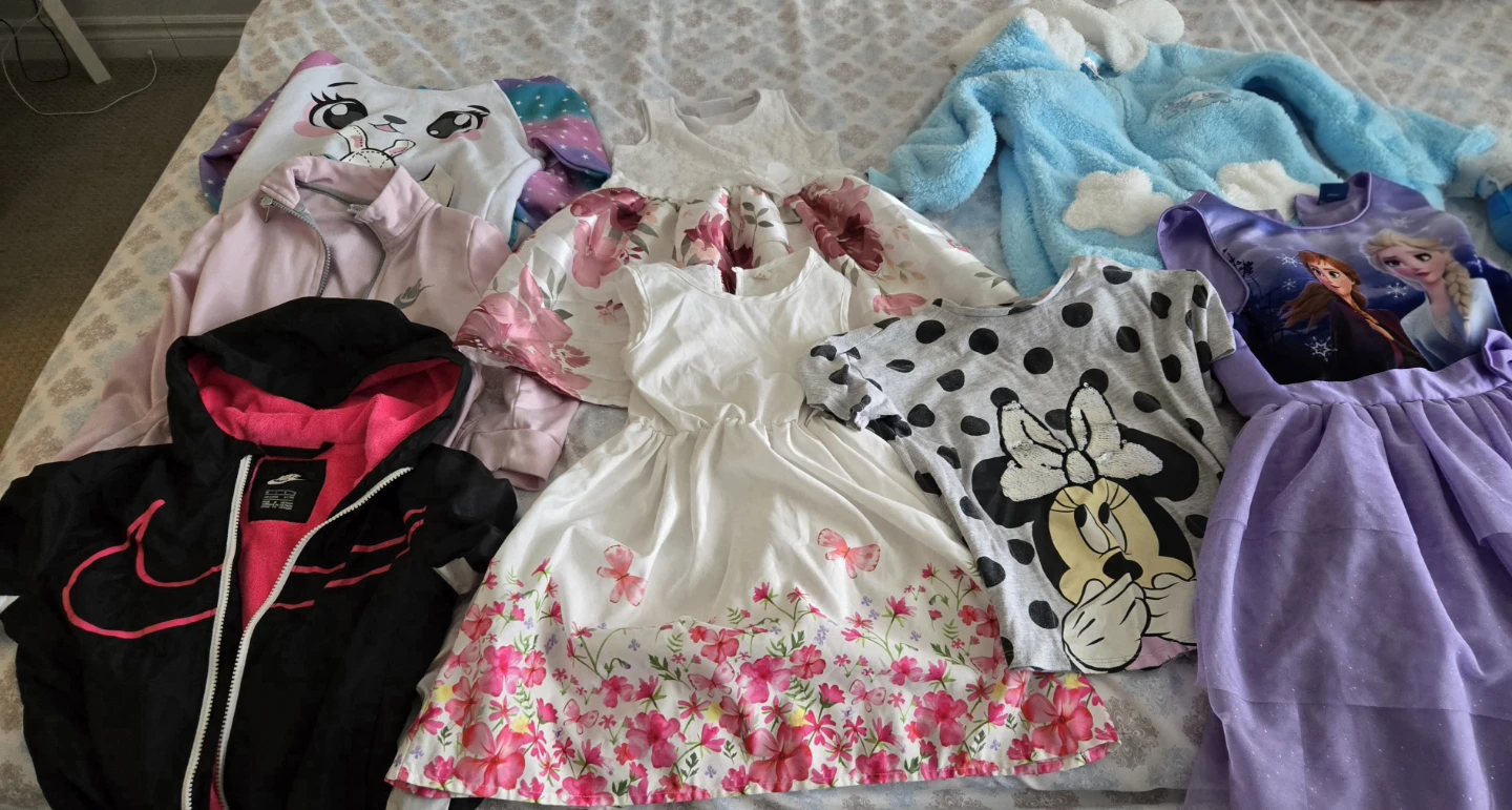 Girls'  clothing lot 6x-mediun