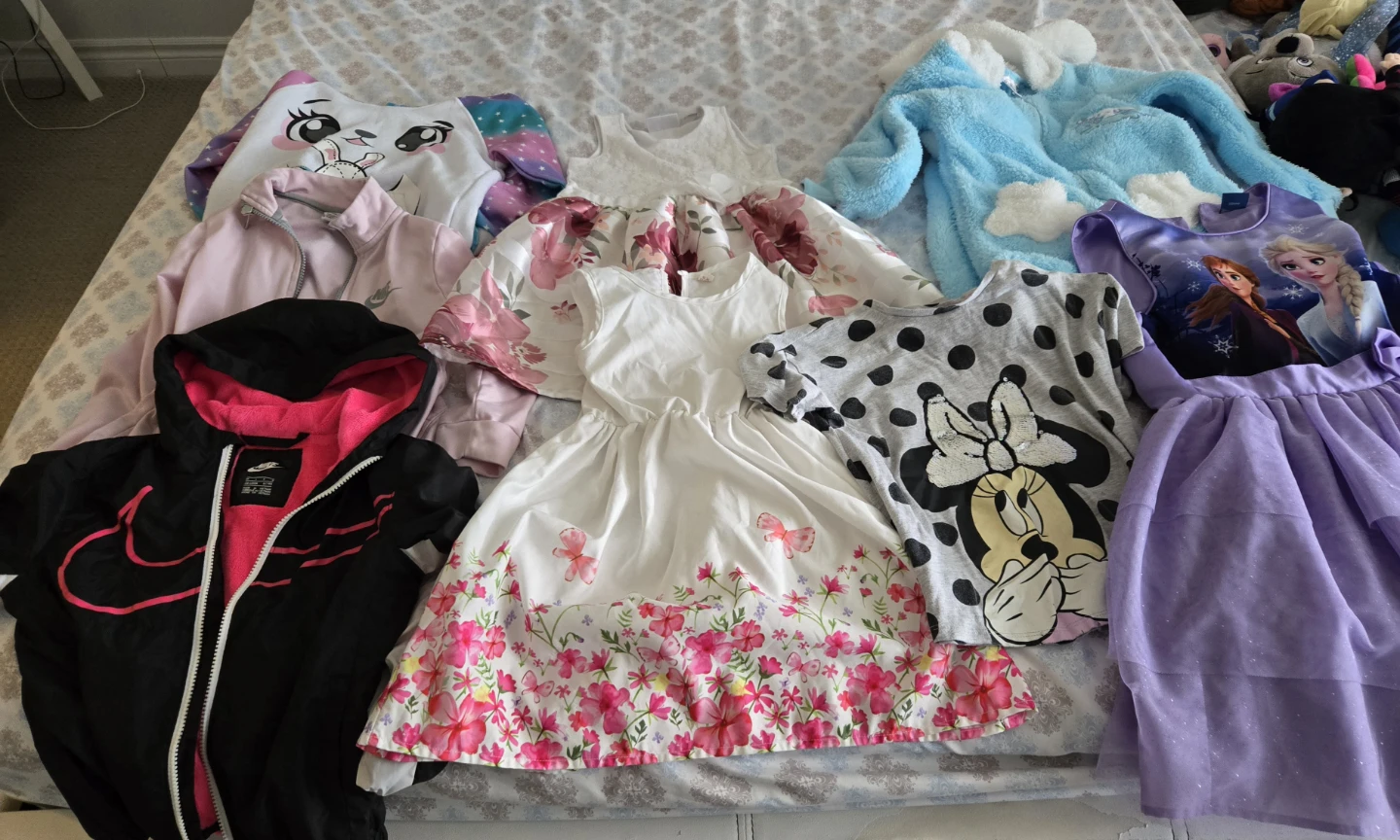Girls'  clothing lot 6x-mediun - photo 2