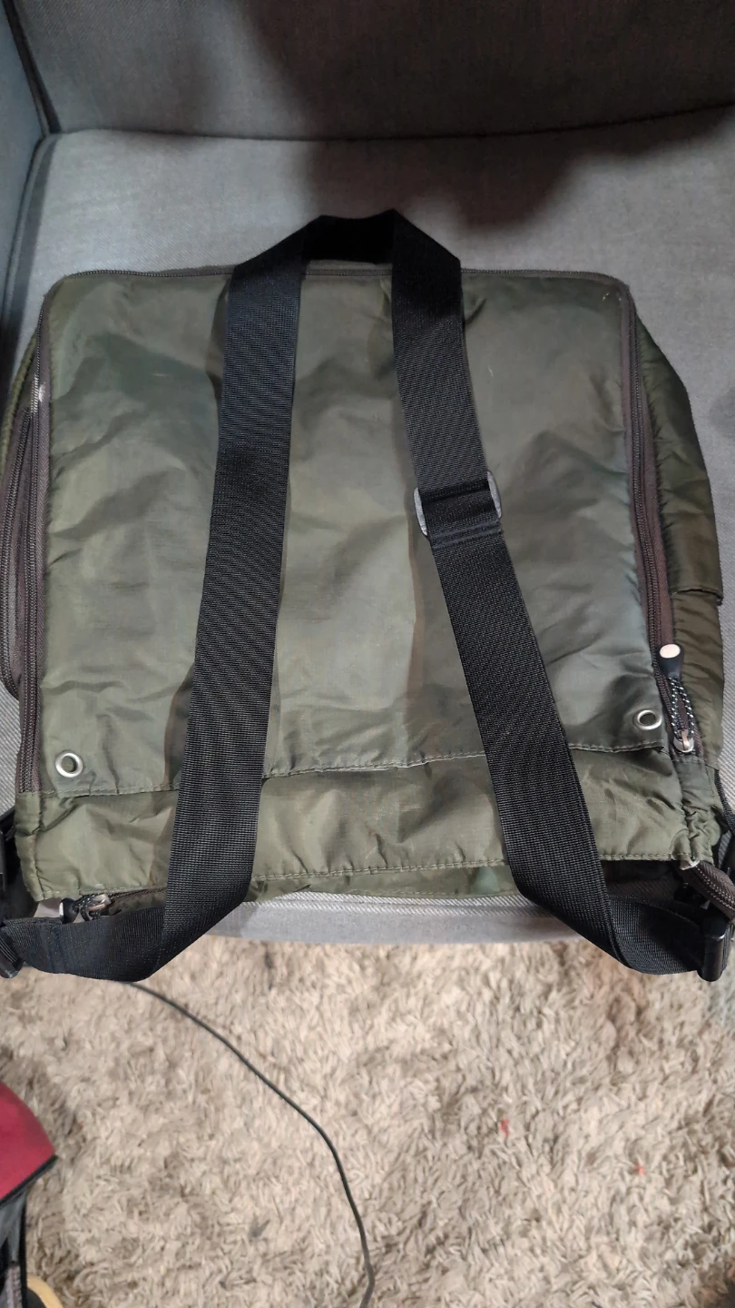 Columbia Olive Green Shoulder Bag - photo 2