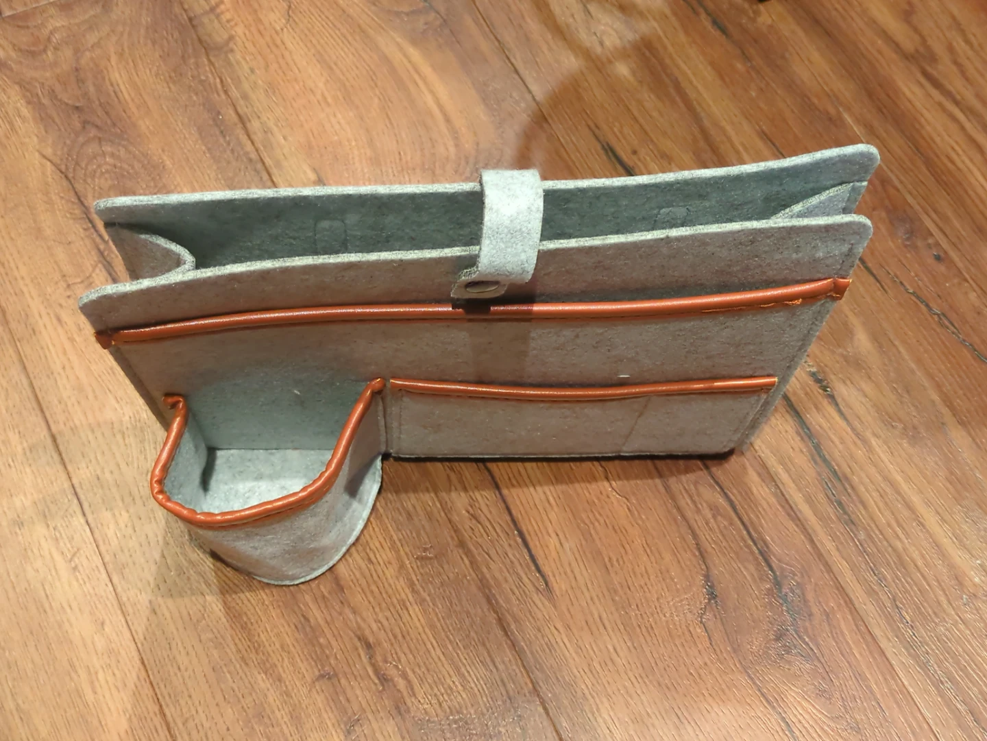 Free Grey Felt Organizer Caddy with Pockets - photo 2