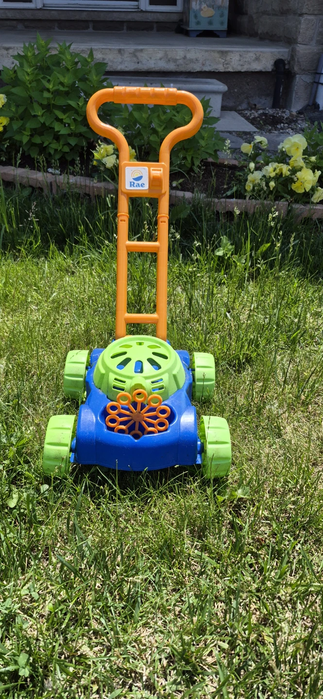 Rae Toy Bubble Mower