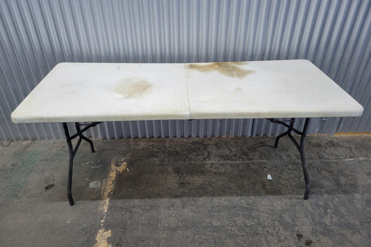 Folding Table