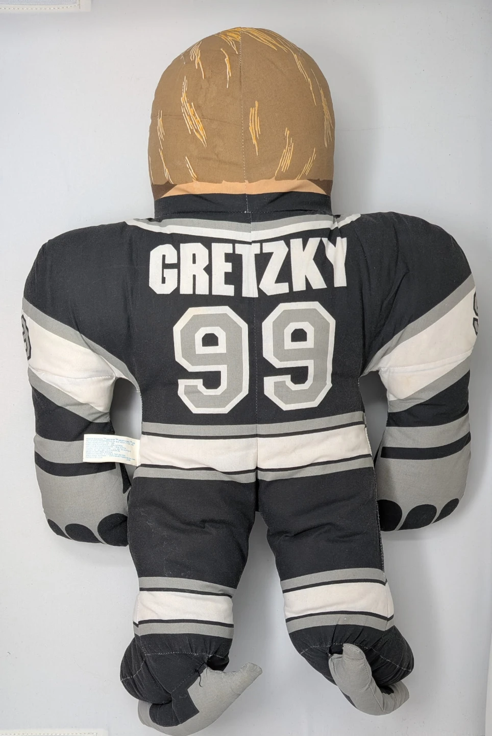 1991 Wayne Gretzky #99 MVP Sports Stars Power Skaters Plush 24" - photo 2