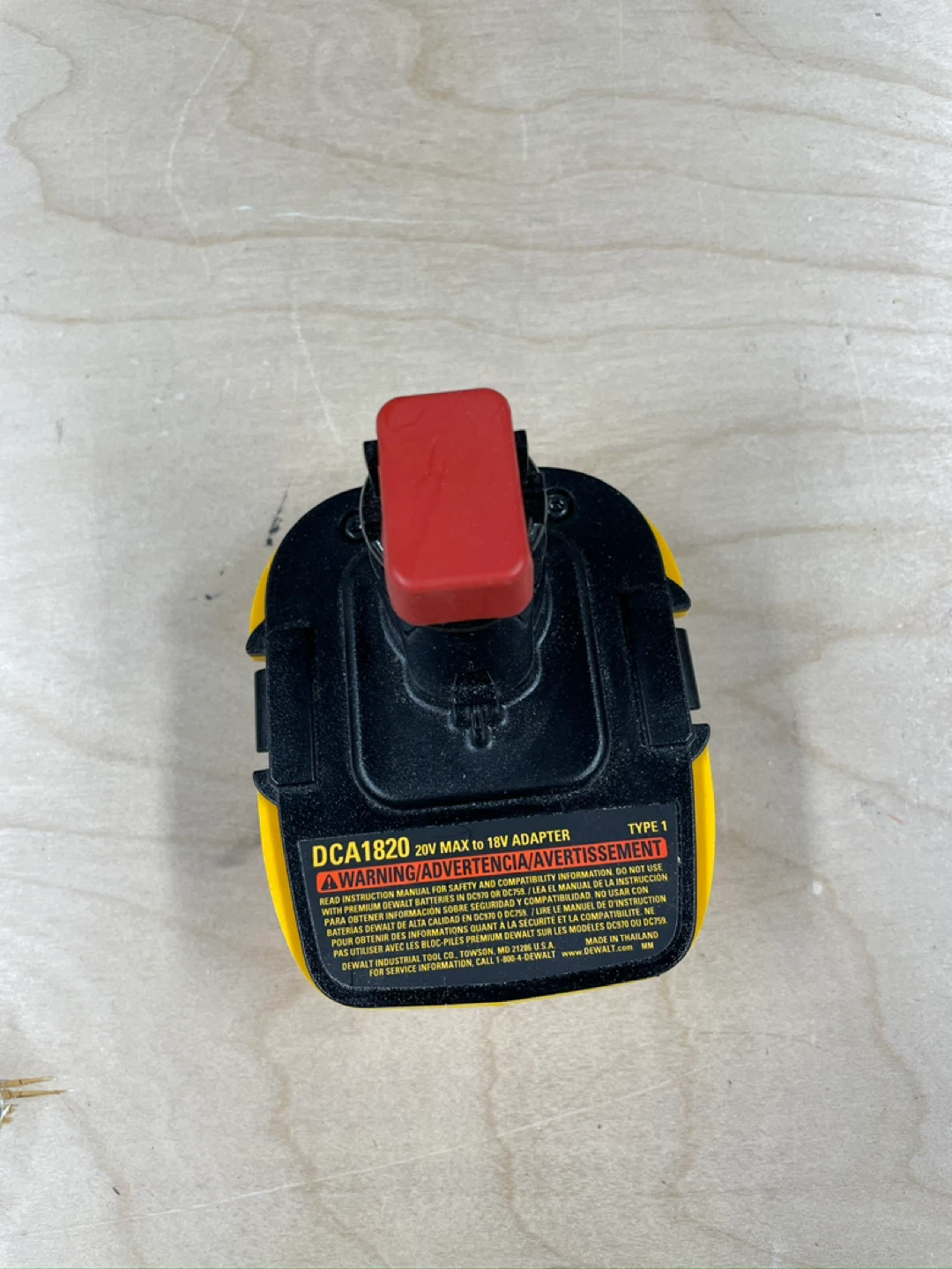DeWalt DCA1820 20V to 18V Adapter