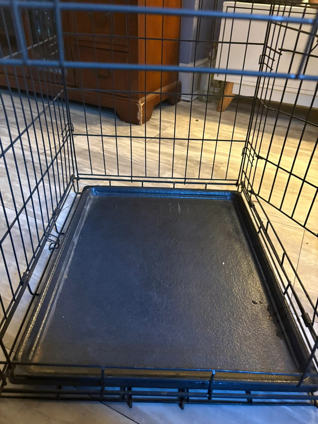 Black Wire Dog Crate with Tray - photo 5