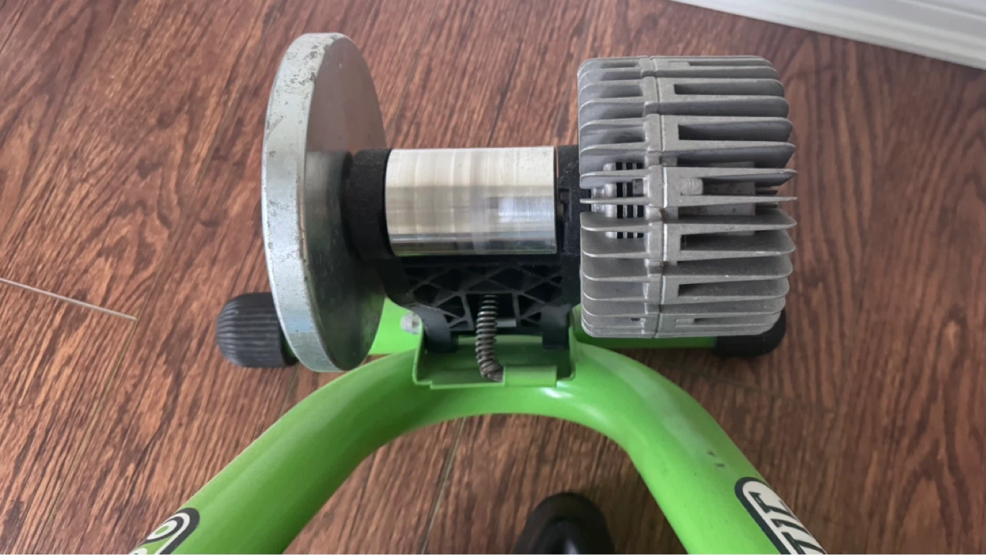 Kinetic Bicycle Trainer - photo 3