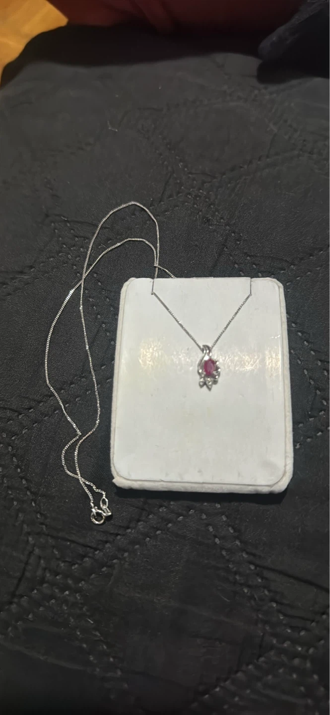 10 kl white gold Ruby Necklace - photo 2