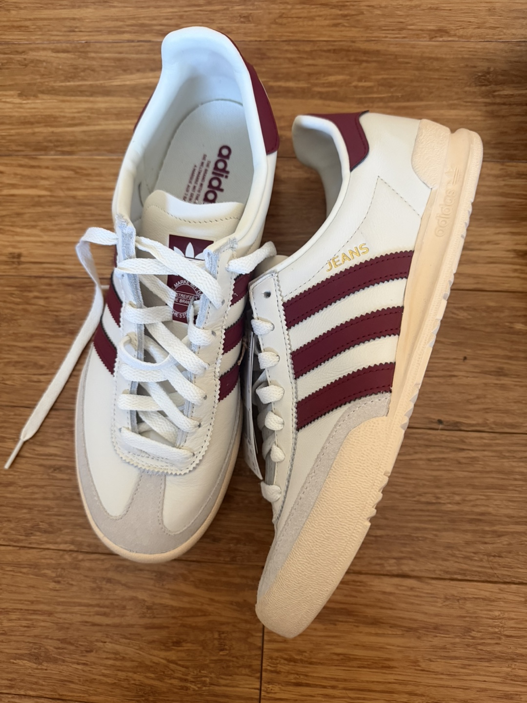 Adidas Originals Jeans 'Chalk White Sand Strata' GY7437