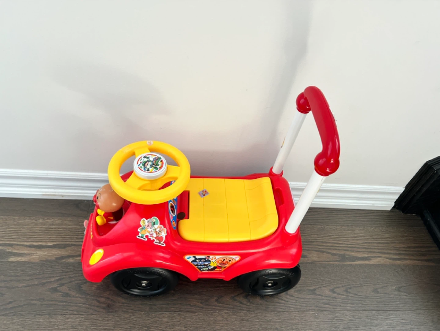 Anpanman Ride-On Car Toy
