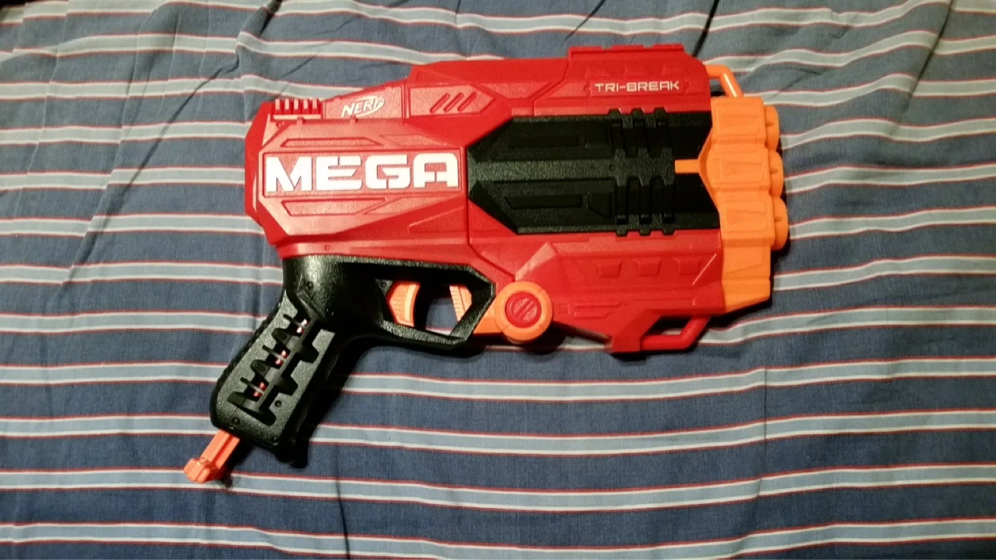Nerf Mega Tri-Break Blaster