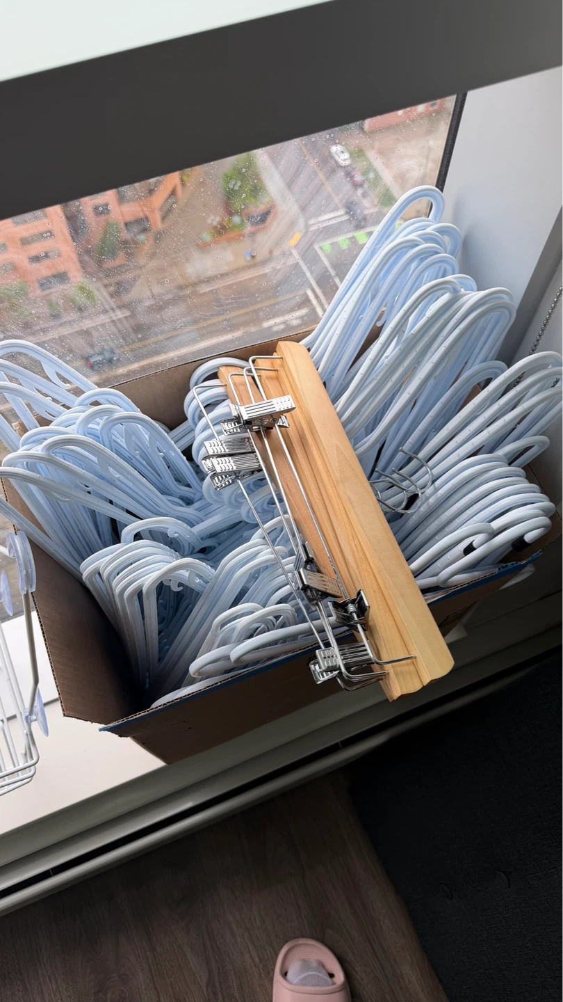 Bulk White/ black and wooden Clothes Hangers - photo 2