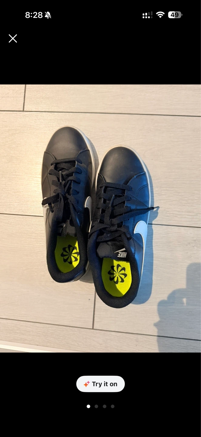 Nike Men's Black Sneakers