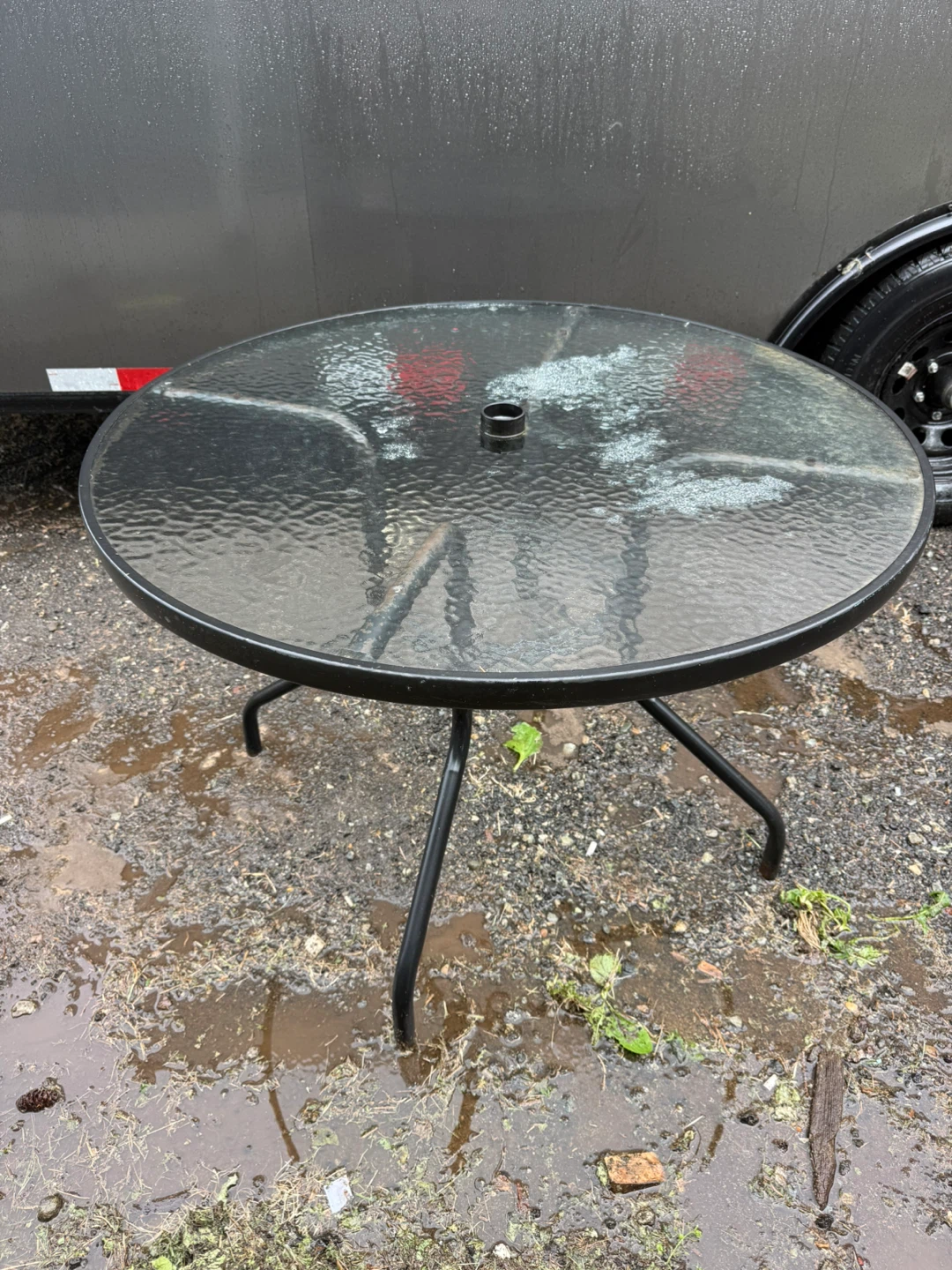 Round Glass Top Patio Table