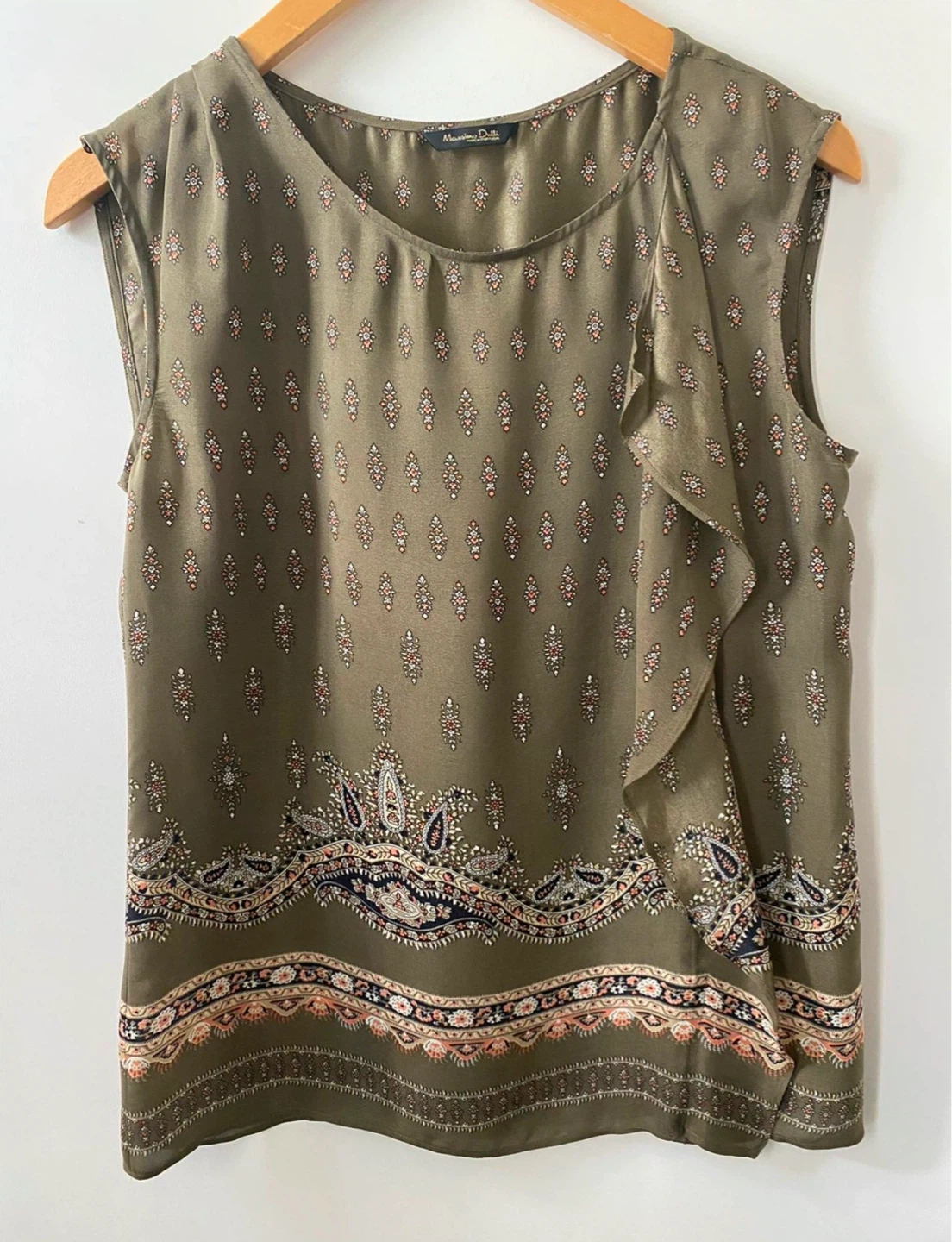 Massimo Dutti Sleeveless Blouse - Green Paisley Print